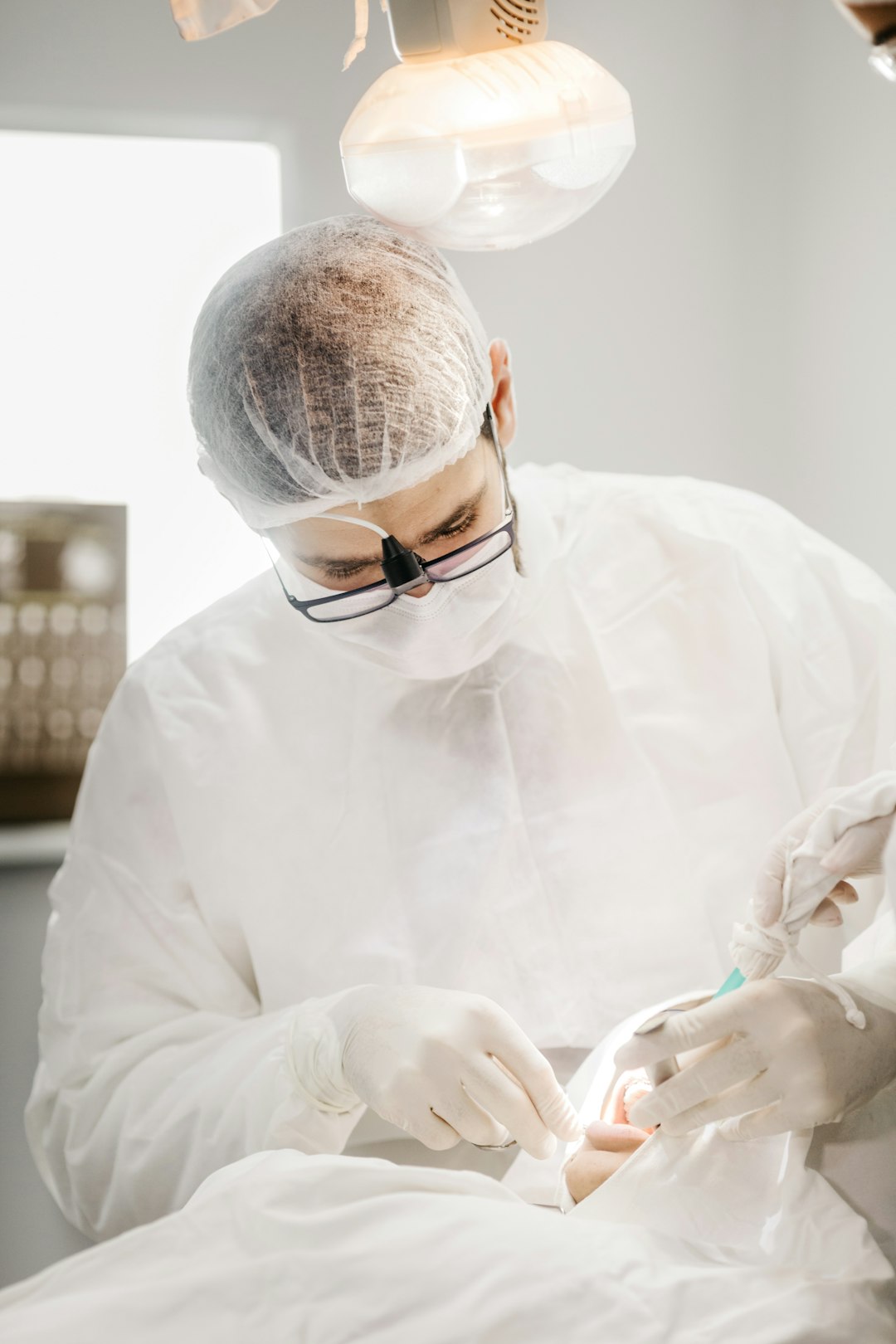 Dr Marko Nikolić, stomatolog